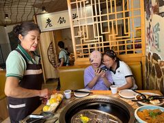 -锅老头海鲜铁锅炖