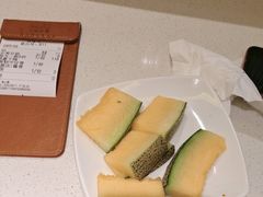 -小鱼小牛(世欧广场店)