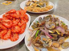 -四川小胡子海鲜(丁村万人海鲜广场店)