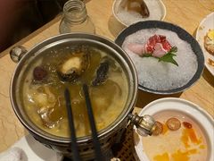 -雍和会海鲜姿造自助(湖东路店)