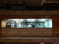 -ROAST coffee & eatery