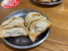 -黄阿姨锅贴大王(万航渡路店)