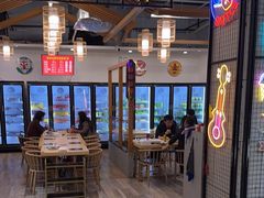 -杨老板·海鲜集市火锅·鲜切牛肉(中防万宝店)