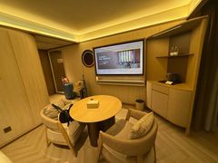 -深圳罗湖口岸国贸桔子水晶酒店