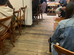 -猫爷的腔调·黔小馆(交大医学住宅区店)
