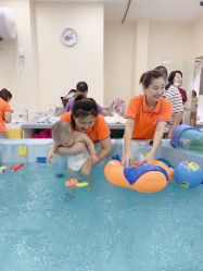 -四季宝贝婴幼儿水育成长中心(陆家嘴店)