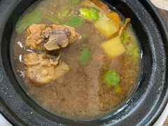 -福宇记黄焖鸡米饭(大润发店)