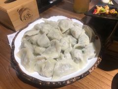 -东来菜馆•手抓海鲜家常菜•海鲜锅贴(鸽子窝店)