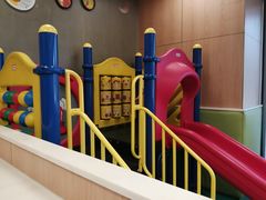 -肯德基(岱宗店)