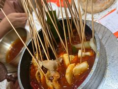 -小董哥烤串·爆汁大油边(故宫店)