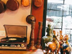 -SISTERS BAR RESTAURANT川意酒馆(嘉善老市H楼店)