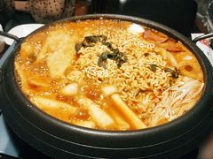 -军硕烤肉·部队火锅(二七万达店)