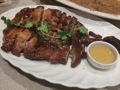 -品悦酒店(三林古镇店)