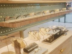 -木九十眼镜(嘉里中心店)