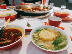 -蜀滋香鲜鱼美蛙火锅(339店)