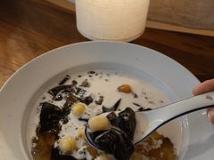 -RUXU入续糖水铺与包(卓悦中心店)