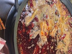 -黄潇洒老火锅(九眼桥宏济巷店)