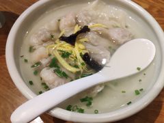 招牌鲜虾小馄饨-苏小柳手作点心(控江旭辉分院)