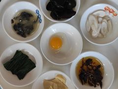 -桥香园过桥米线(国贸店)