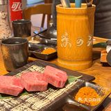 他们家的烤鹅肝真的太美味了，搭配杏鲍菇一起吃！