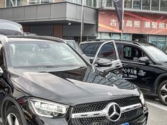 -泰州之星奔驰4S店(海陵店)