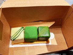 -星巴克(宝山万达店)