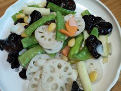 荷塘素食-德胜轩正宗顺德菜(宝安沙井会展中心店)