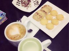 -钟书阁(松江泰晤士小镇店)