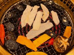 -炼火烤肉店