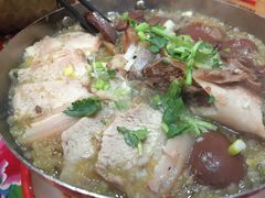 杀猪菜-闯关东东北农家菜(崂山石老人店)