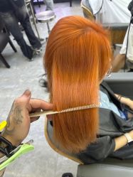 -藤野造型烫发染发