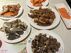 -四海一家自助餐(益田假日广场店)