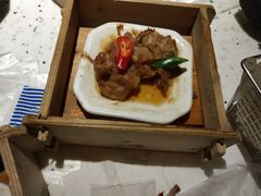 -百威KTV(恒福路店)