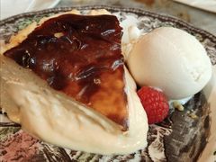 布朗石巴斯克芝士蛋糕-BROWNSTONE布朗石西班牙餐厅(富城店)