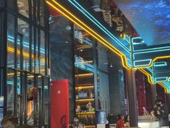 -屋有岛沉浸游戏旗舰店(中山公园店)