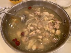 -一席地·本地鸡窝·杭帮鸡火锅(萧山银隆百货店)