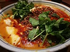 -云海肴·汽锅鸡·云南菜(天山百盛优客店)