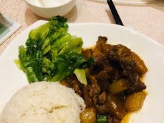 萝卜牛腩饭套餐-三亚凤凰水城凯莱度假酒店