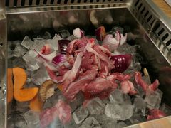 现切草原羔羊肉-泽成冰煮羊火锅(中正天街店)