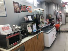 -便利蜂(河东区十一经路68号店)