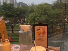 -必胜客(柳州万象城店)