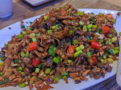 -龙少爷碳火干锅(环球中心店)
