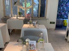 -春树下·树屋花房西餐厅(罍街AS1980店)