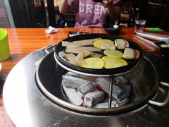 -炭虎子水浒烤肉(梦时代店)