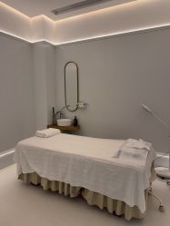 -苑苑vbeauty科技美容SPA