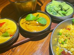 -默加东南亚美食(大宁音乐广场店)