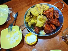 -BHC炸鸡(明洞总店)