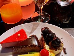 -唐拉雅秀酒店-西锦汇空中BBQ·思创餐厅