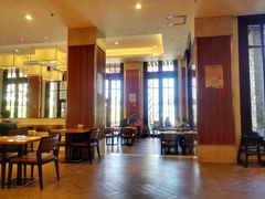 大堂-亚龙湾希尔顿自助餐厅·海鲜·烧烤·沙滩BBQ·现场乐队