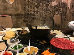 -鲜入围煮花胶鸡海鲜火锅